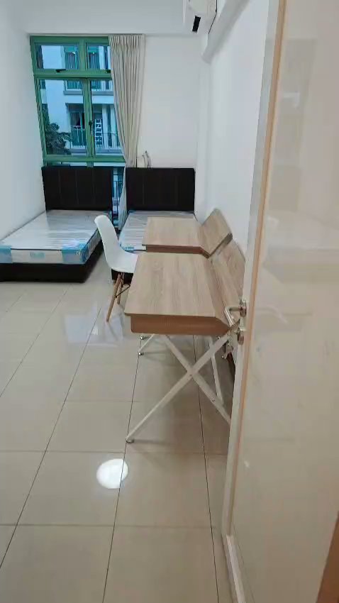 Common Room (Condo) for Rent in  The Sunnydale - Image 7