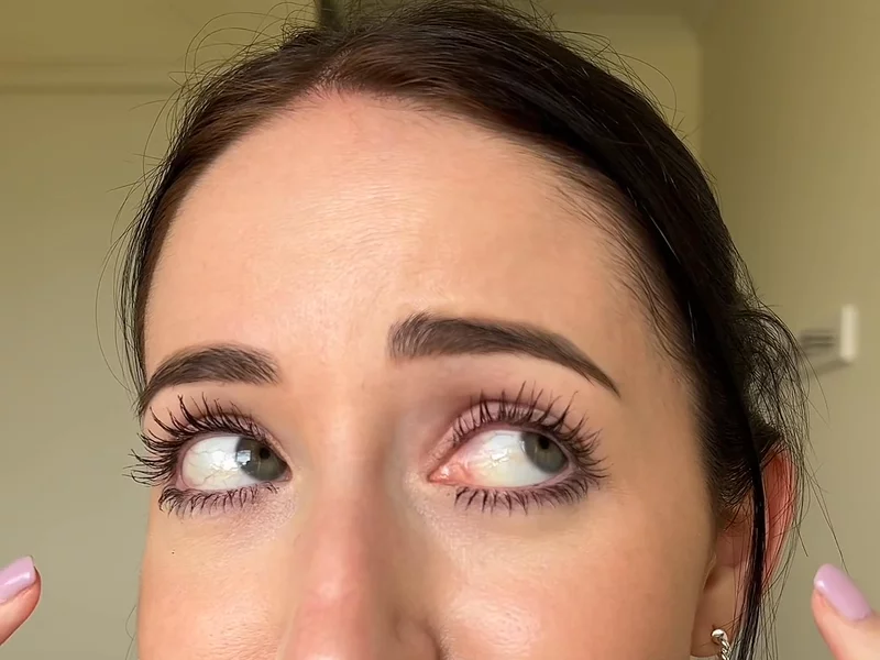 Xali Organics Too Long lashes