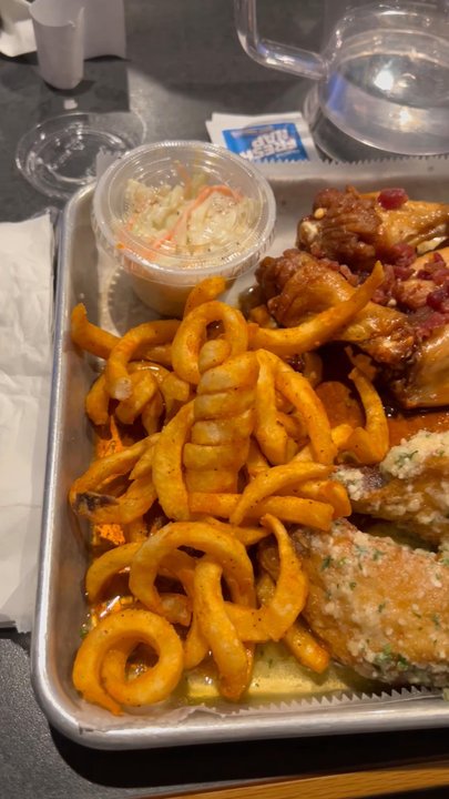 Sliders Grill & Bar - curly fries, coleslaw, maple bacon wings, garlic parm wings - Sports Bars Near Me - Berlin, Connecticut