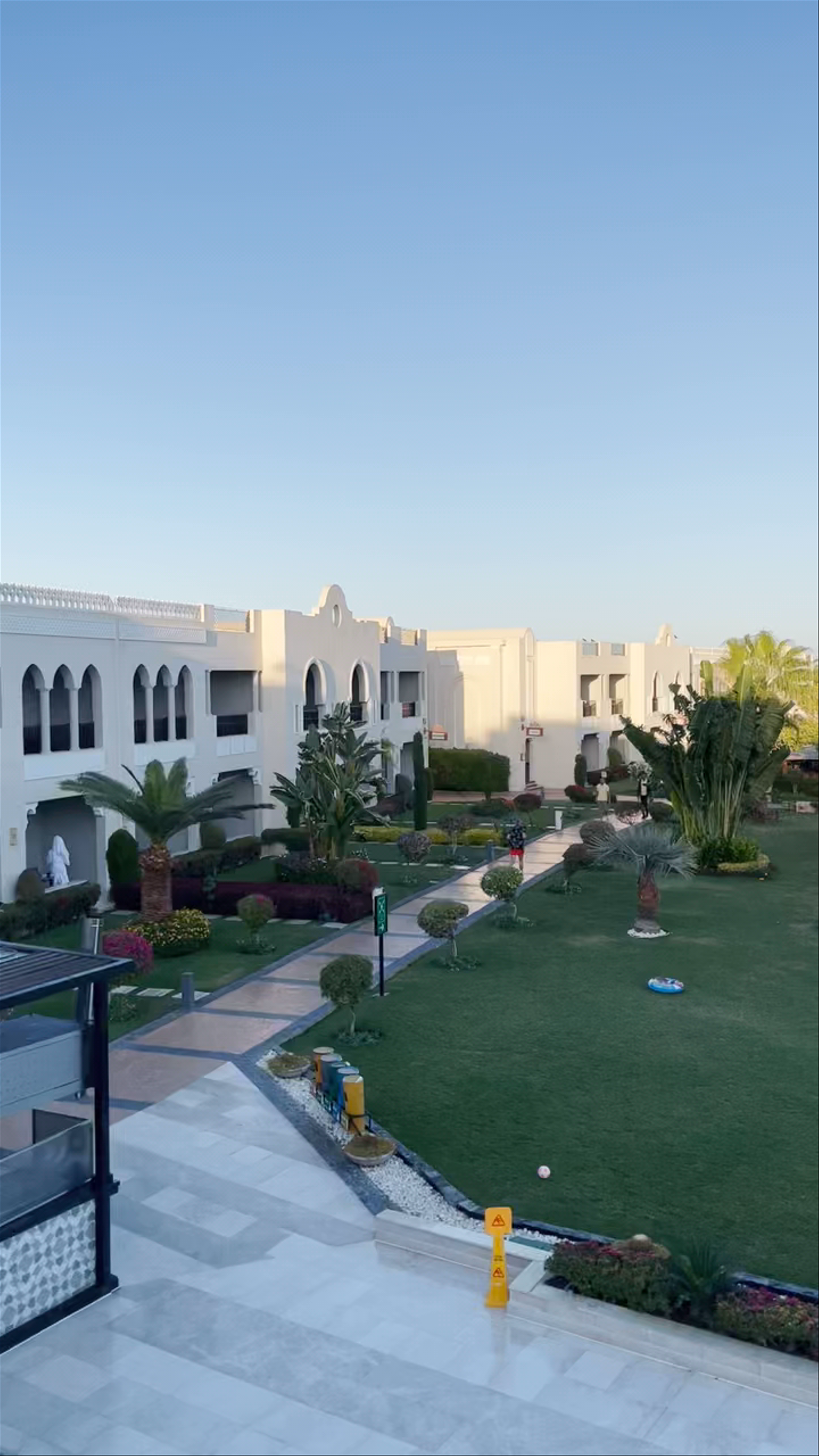 SUNRISE Arabian Beach Resort -Grand Select-