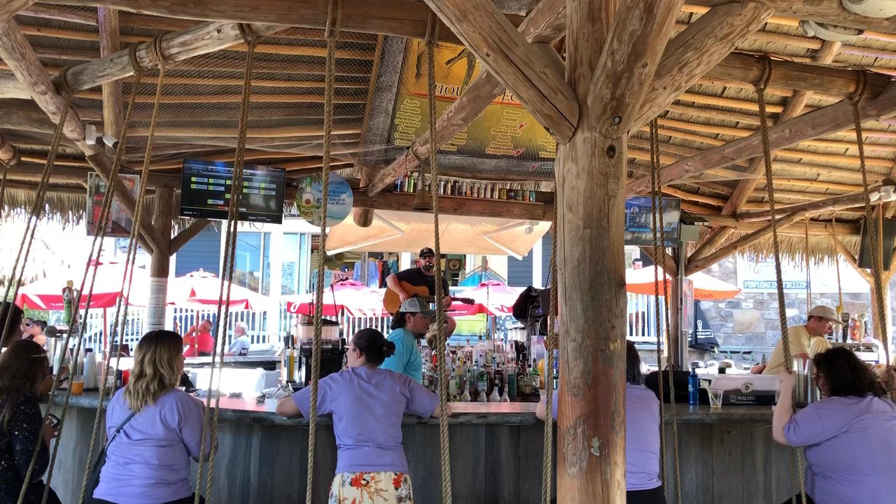 Mojito Bay - Music - Tiki Bars Near Me - Put-in-Bay, Ohio
