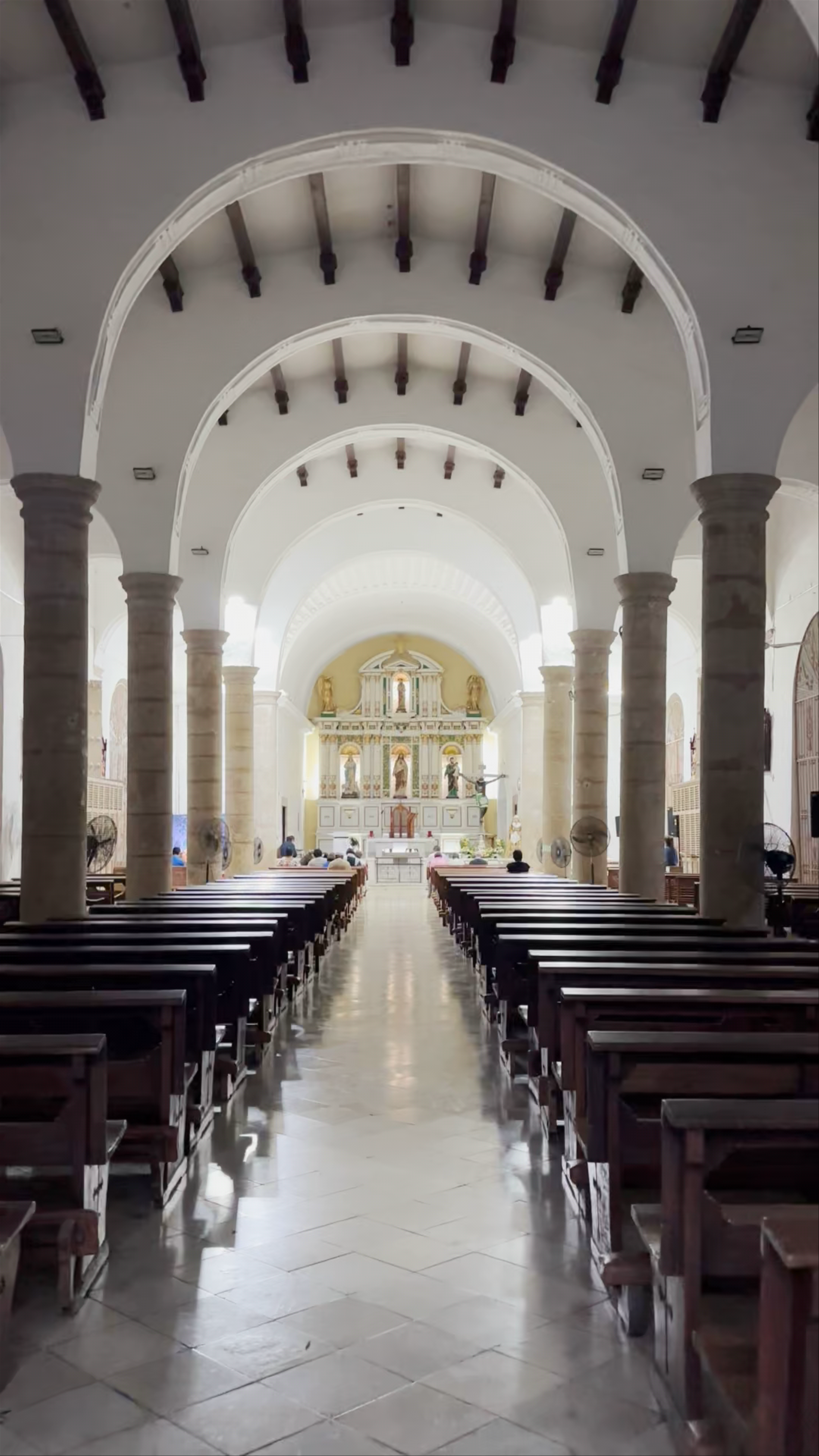 Parroquia de Santiago Apóstol: Majestic Colonial Church in Mérida, Yucatán
