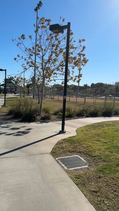 Frisbie Park - Walking towards the bathrooms - Parks Near Me - Rialto, California