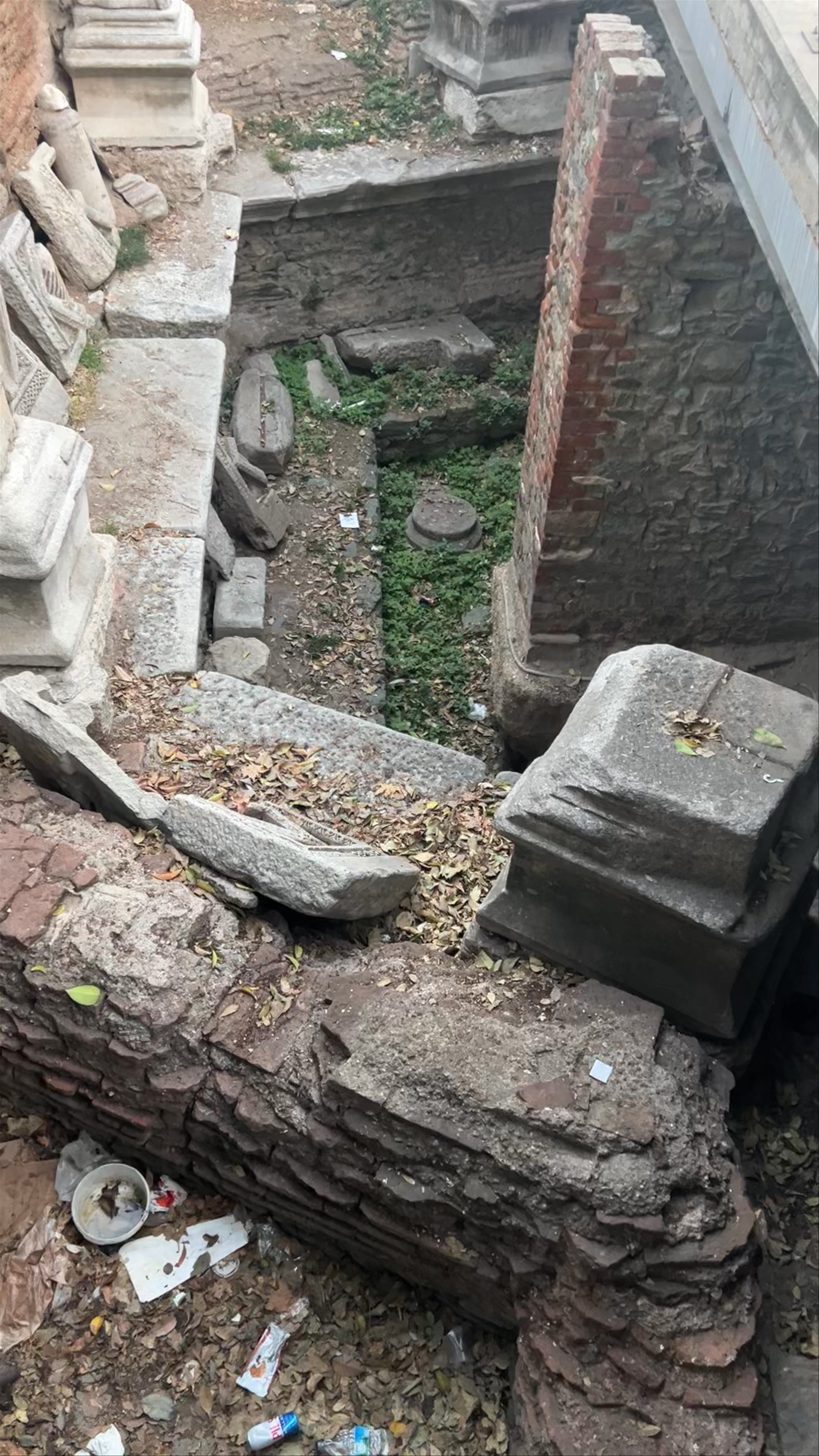 Monumental Fountain on Egnatia Street: Unearthing Thessaloniki's Ancient Layers
