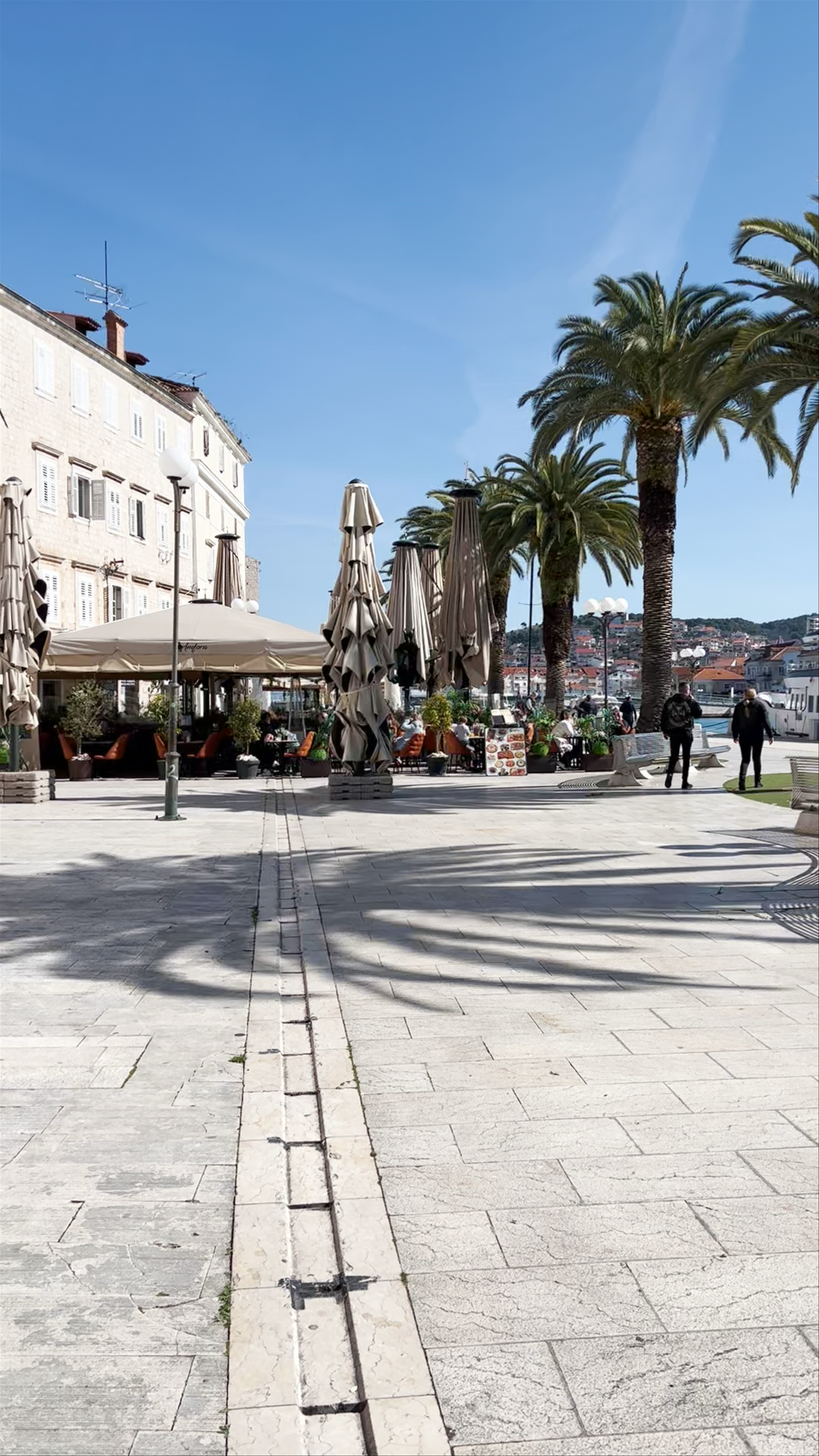 Exploring the Sunlit Charm of Trogir Old Town, Croatia