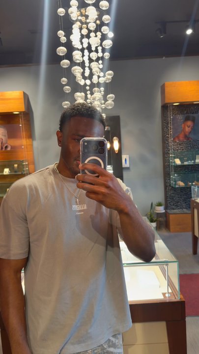 IRIS Piercing Studio and Jewelry Gallery - First lobe piercing - Piercing Near Me - Chicago, Illinois