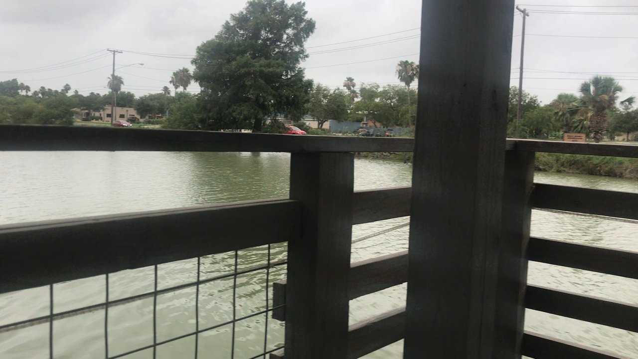 Madeira - Afuera. Disfrutando unos mojitos. - Wine Bars Near Me - Brownsville, Texas
