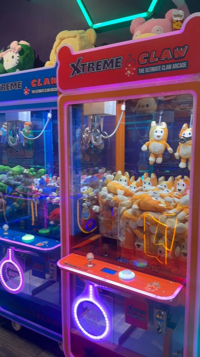 Xtreme Claw - Cool claw arcade - Arcades Near Me - Sacramento, California