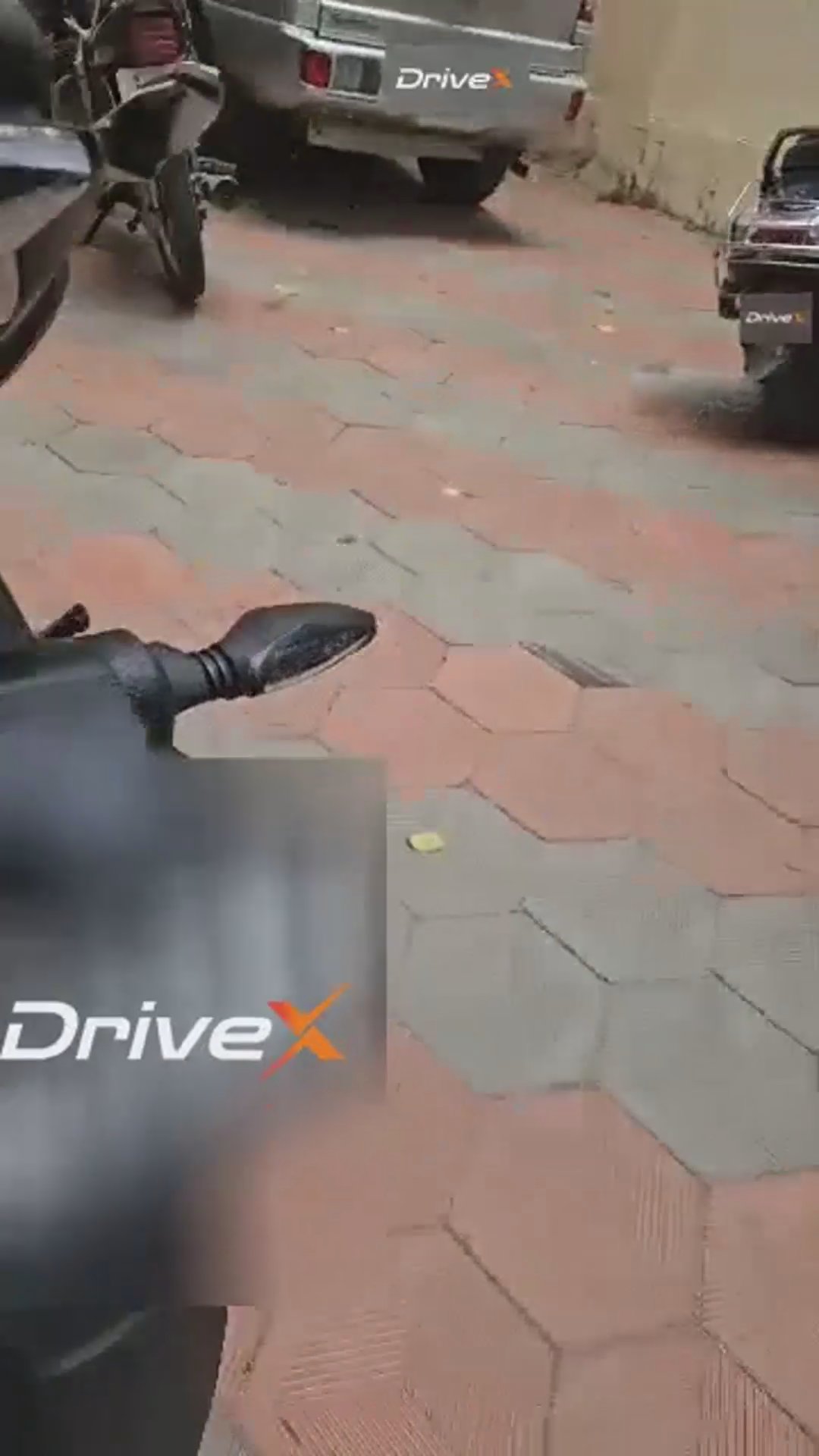 Walk-around video thumbnail