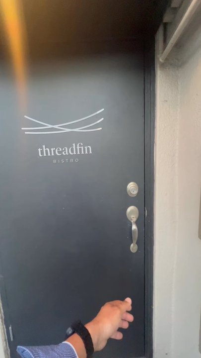 Threadfin Bistro - This is the entrance from the parking lot. - Seafood Near Me - Honolulu, Hawaii