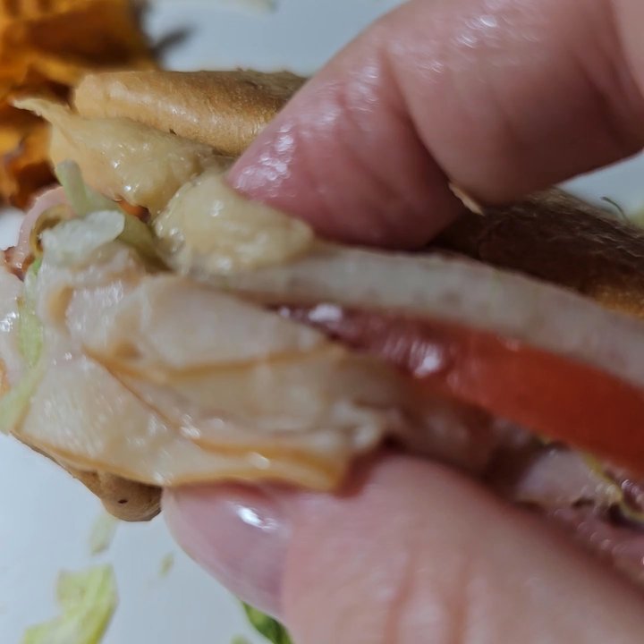 Firehouse Subs - They steamed the meat and put cold vegetables on the sandwich. Didn't even make it home before it became soggy. Gross. And $$. No thanks. - Fast Food Near Me - Lakeway, Texas