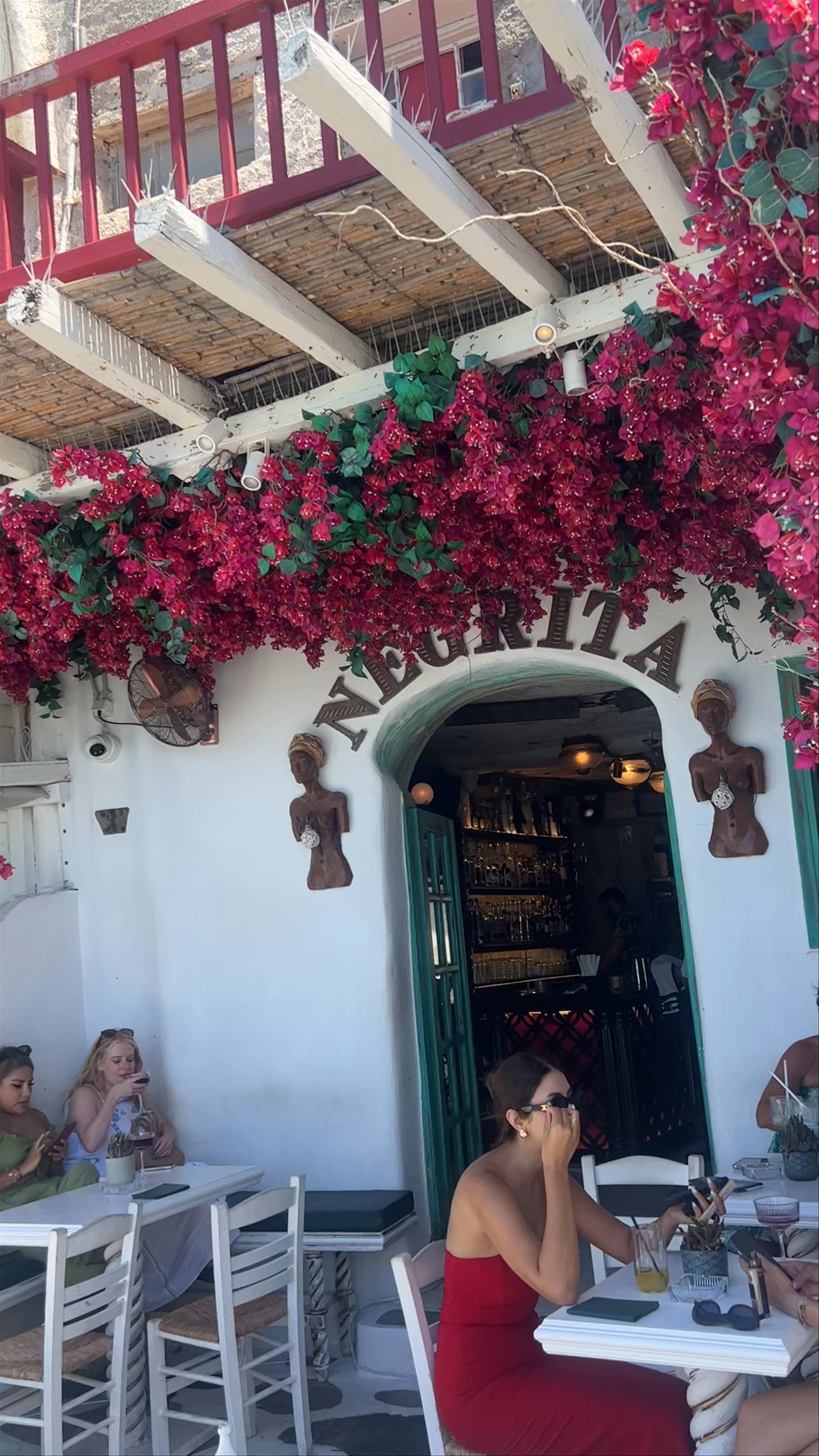 Negrita Bar