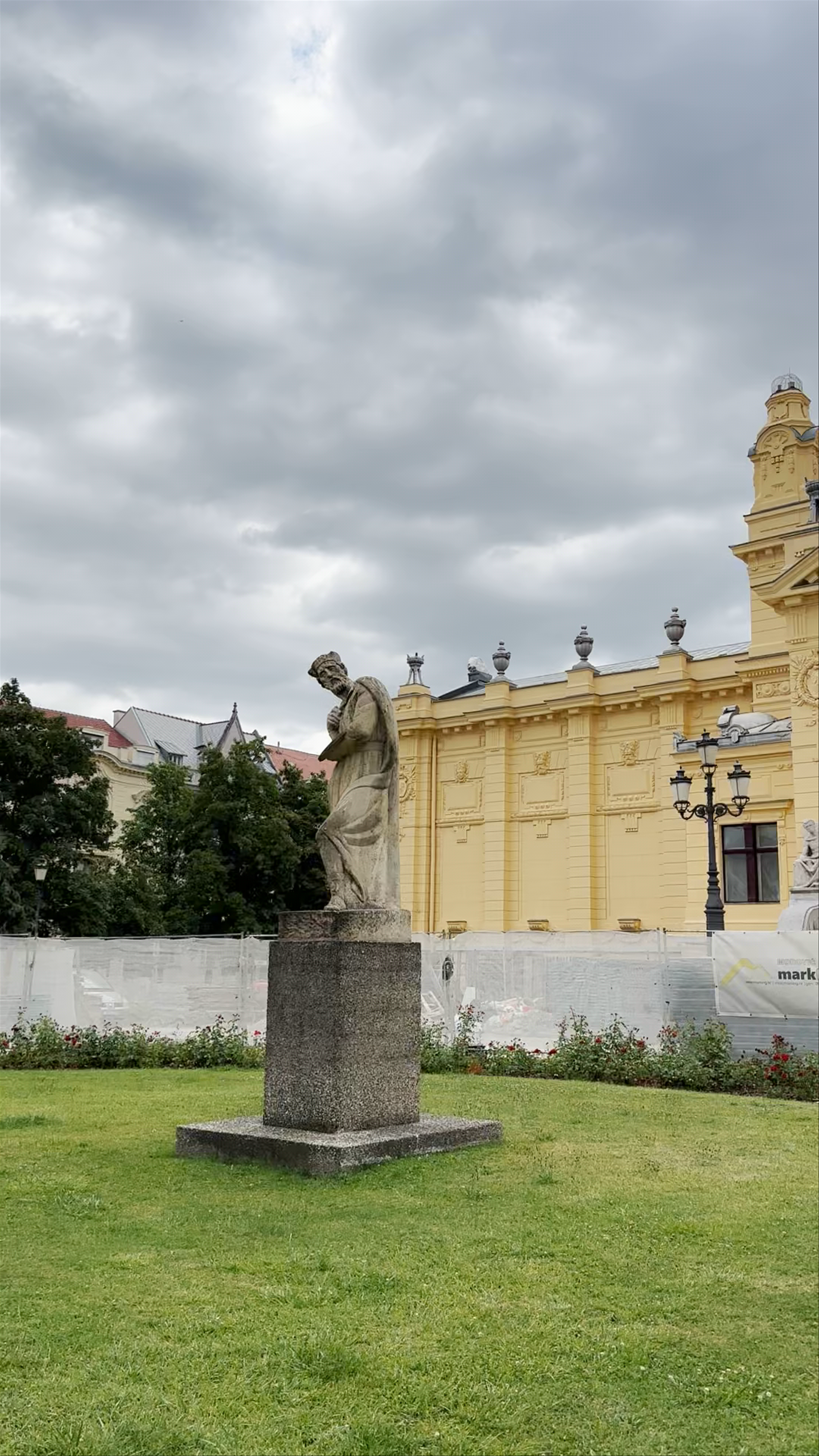 Monument to Andrea Schiavone at Trg Kralja Tomislava, Zagreb