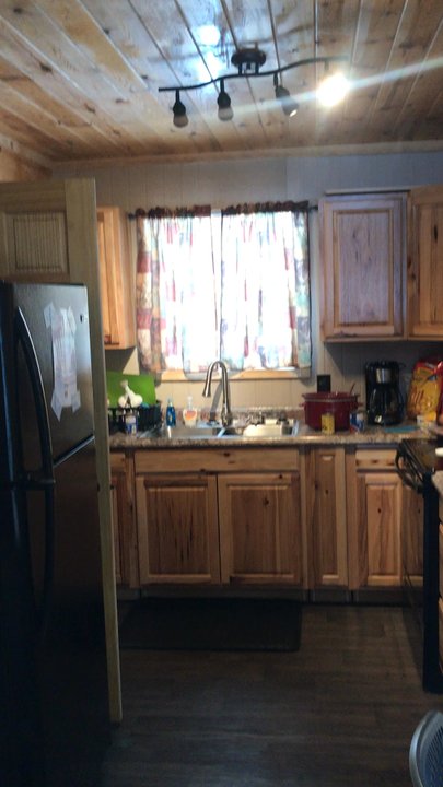 Best Bear Lodge & Campground - Awesome cabins! - Hotels Near Me - Irons, Michigan