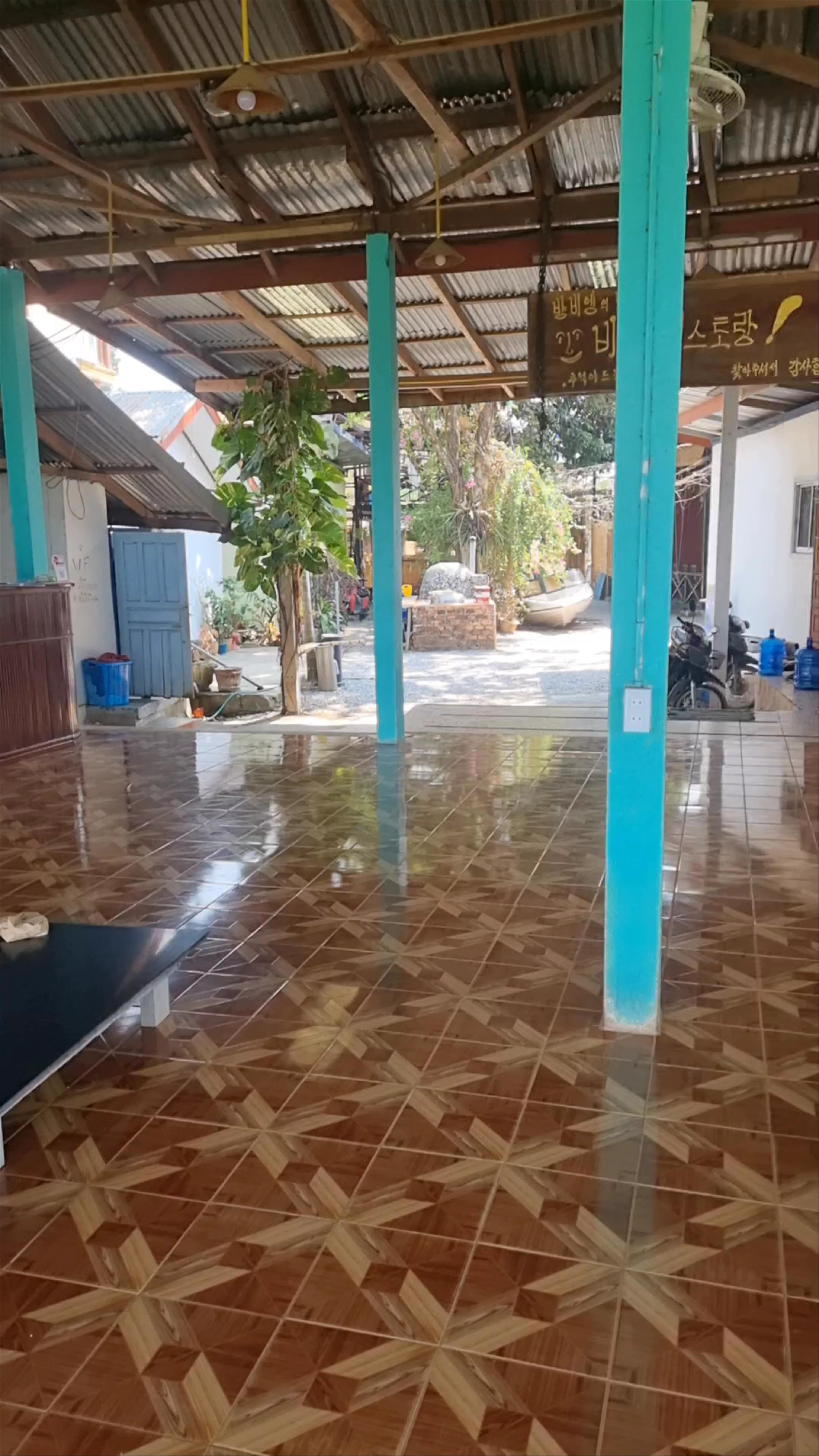 blueguesthouse 블루게스트하우스, Vang Vieng
