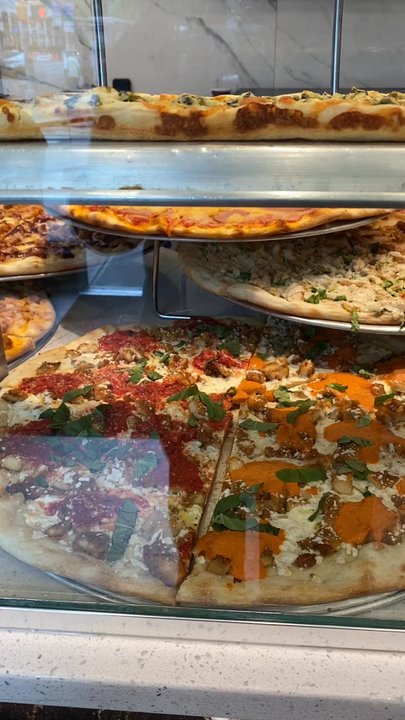 Romano Pizza Restaurant - Pizza Near Me - New York, New York