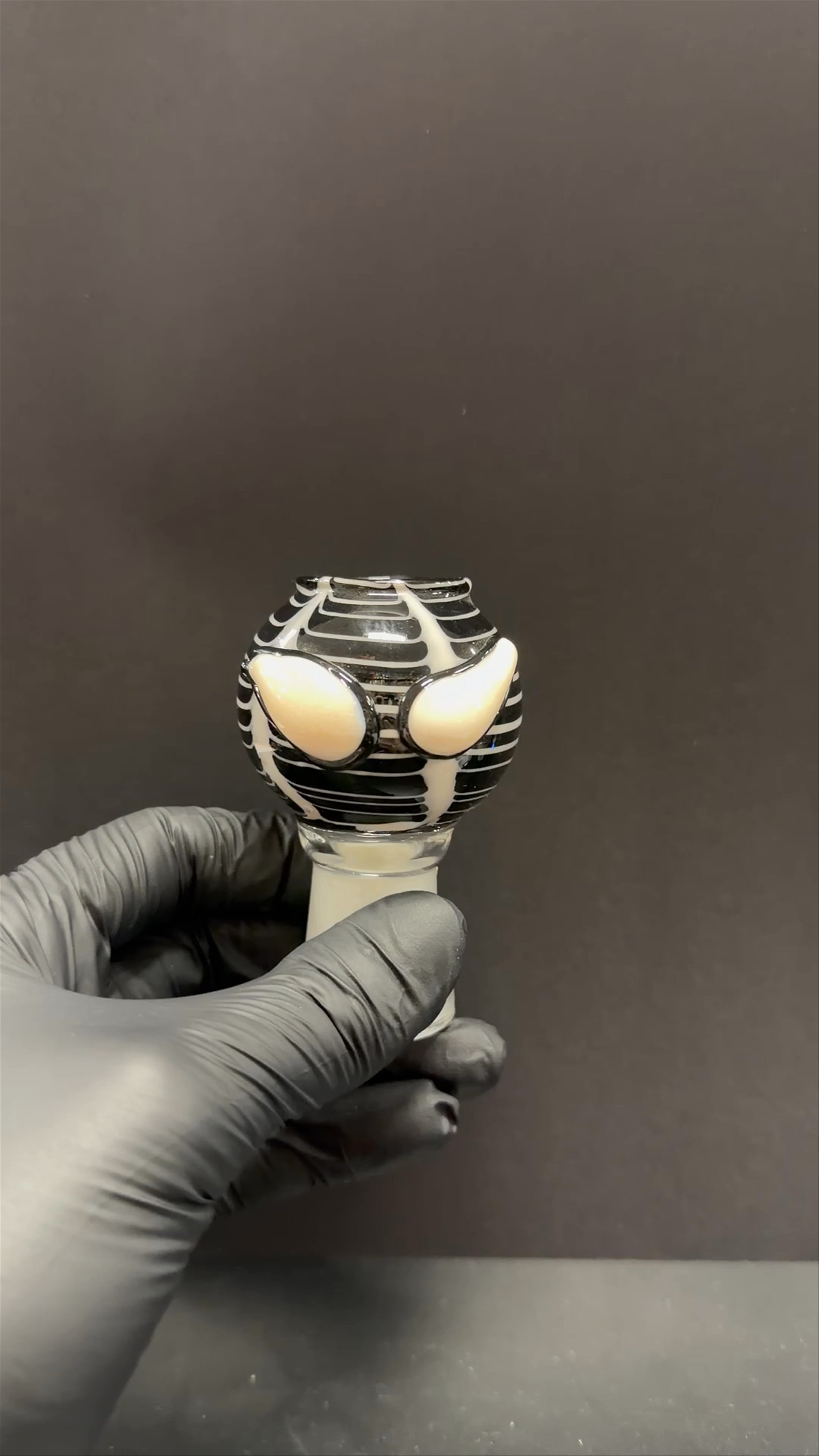 Preview pic of Spider Theme 18mm Female Dome