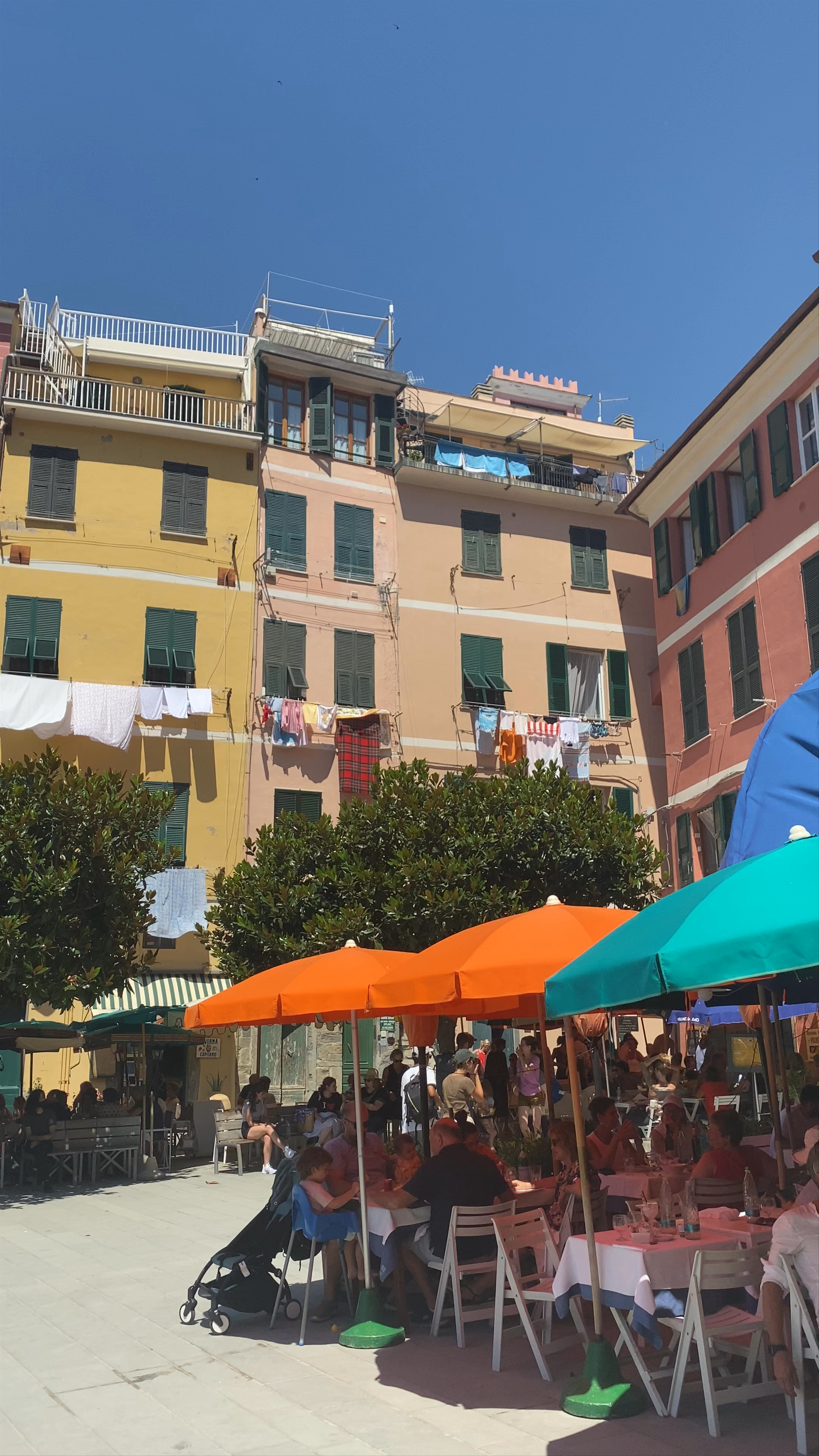 Vernazza Beach