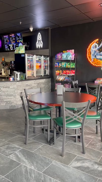 EternaTea Boba - So nice and cool place for relaxing time with your family. - Bubble Tea Near Me - Hoffman Estates, Illinois