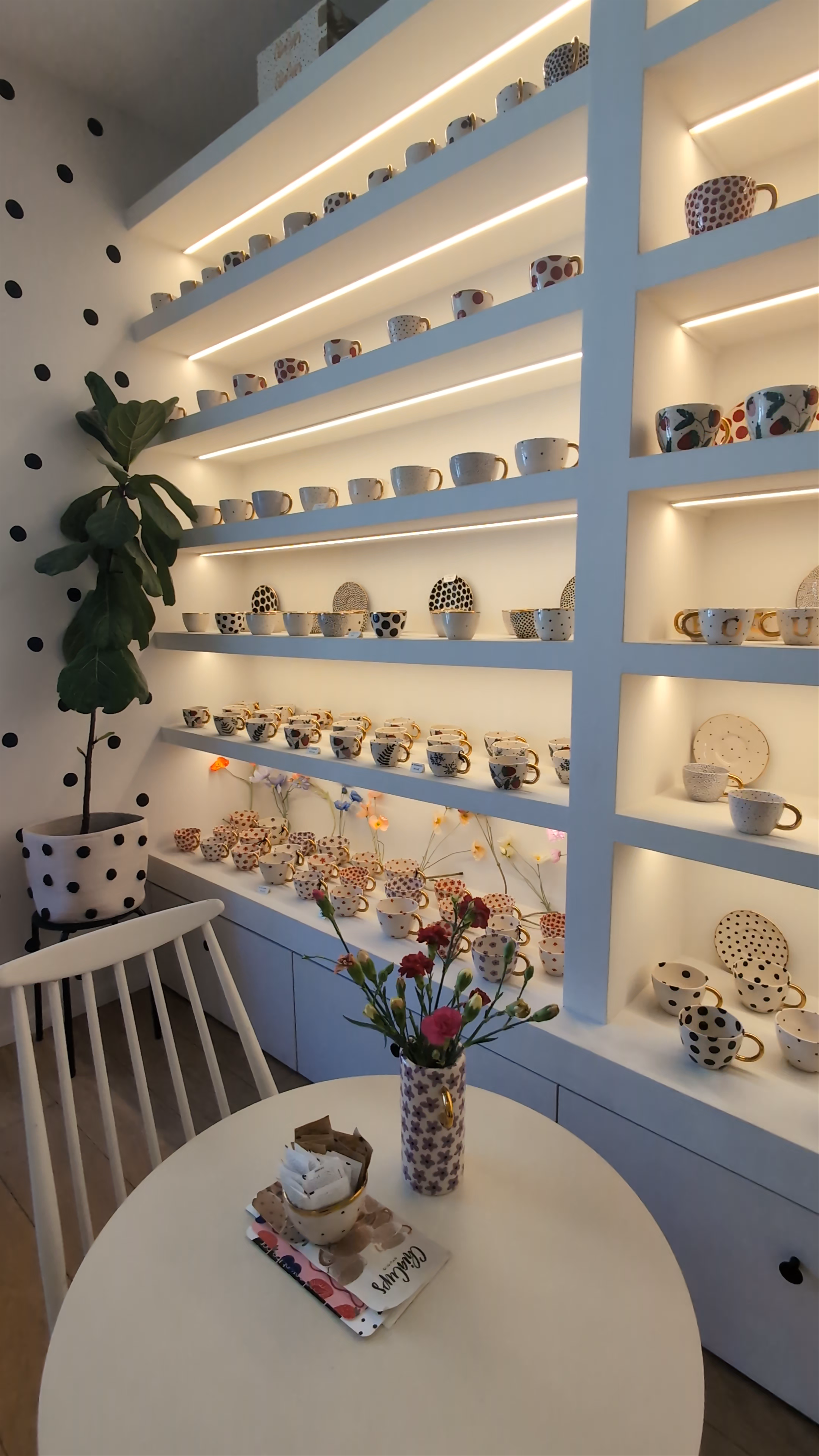 ChiaCups Shop&Coffee Bar