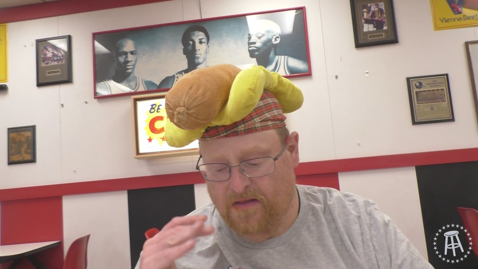 Raw Dogging at Lulu's Hot Dogs in Chicago
