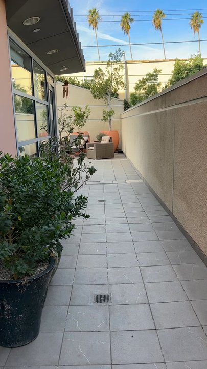 Solates By Samantha  - The entrance & outdoor waiting area is so lush! - Pilates Near Me - West Hollywood, California