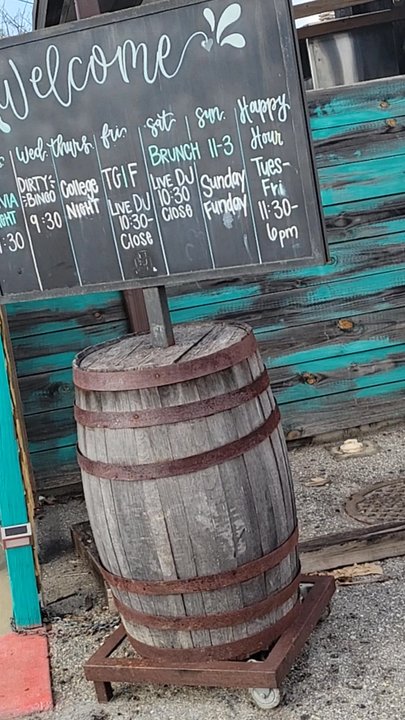 The Porch - Outdoor - Sports Bars Near Me - Winter Park, Florida