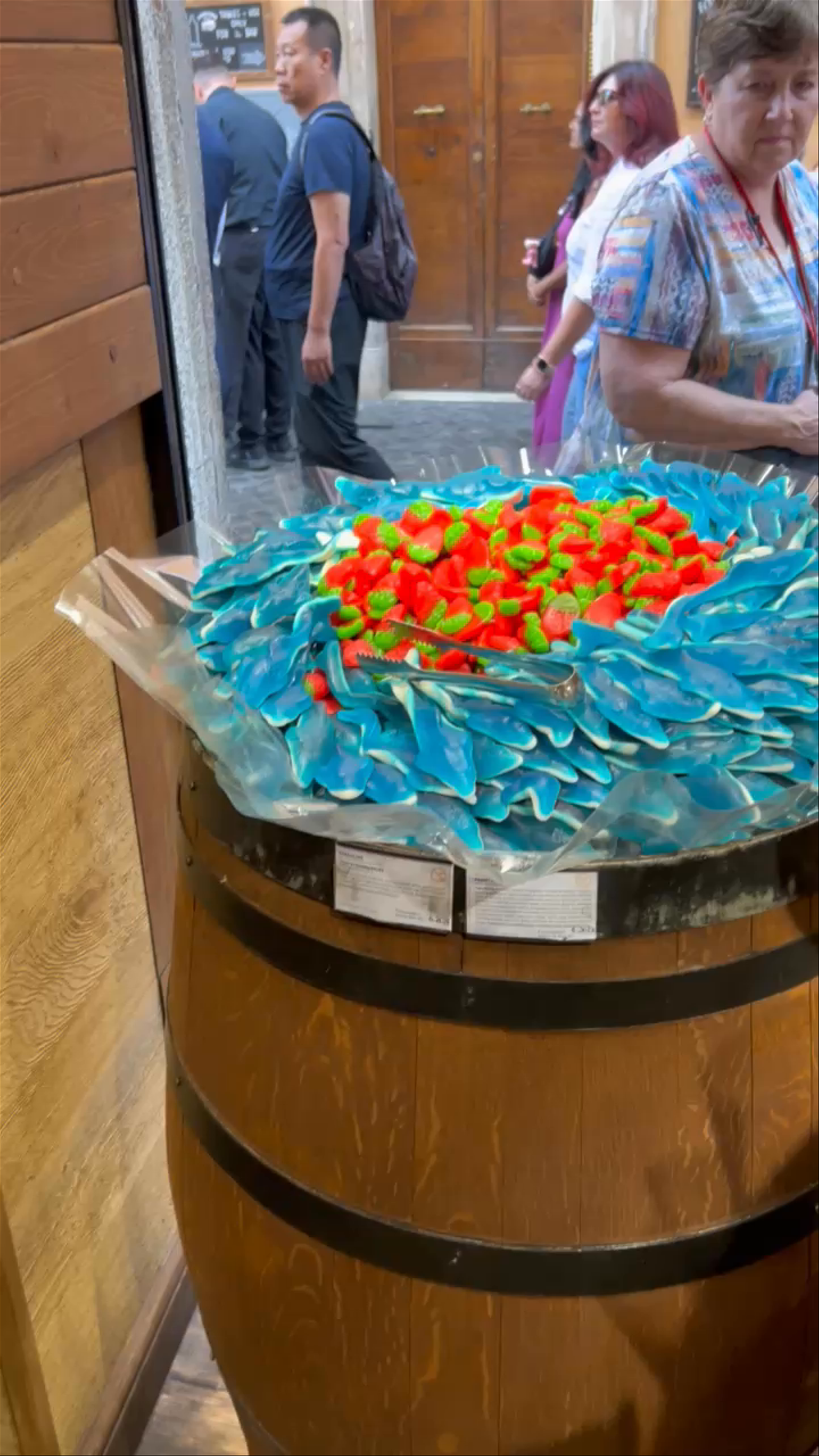 Captain Candy in Piazza di Trevi, Rome – Sweet Treats and Vibrant Street Life