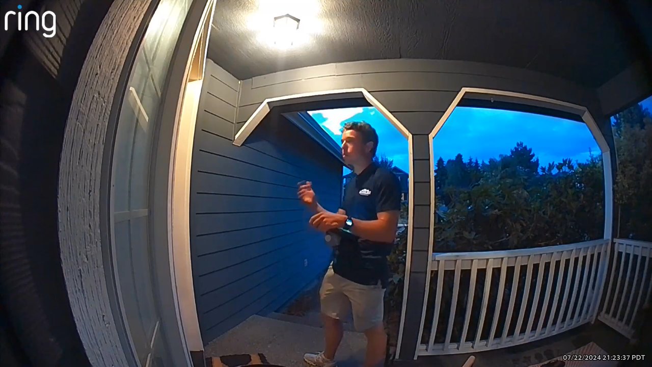 Alta Pest Control - Packer from Alta showing up again on the same day at 9:21pm after ALREADY being told we were not interested - Pest Control Near Me - Auburn, Washington