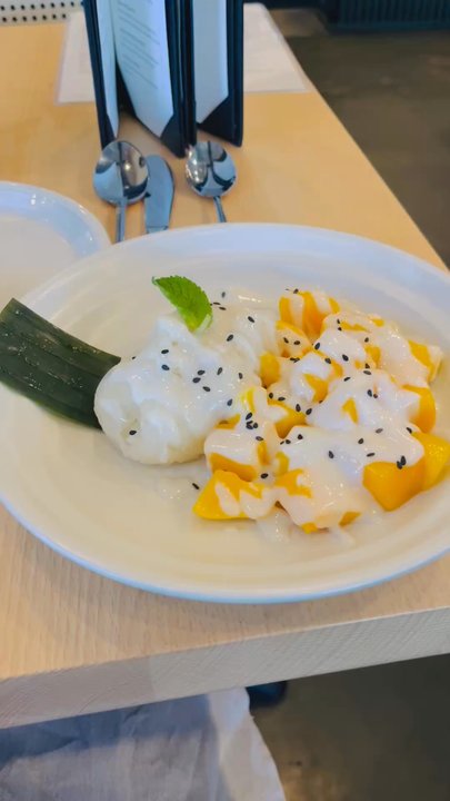 Pru Thai Kitchen - Best Mango Sticky Rice Ever. - Noodles Near Me - Alpharetta, Georgia