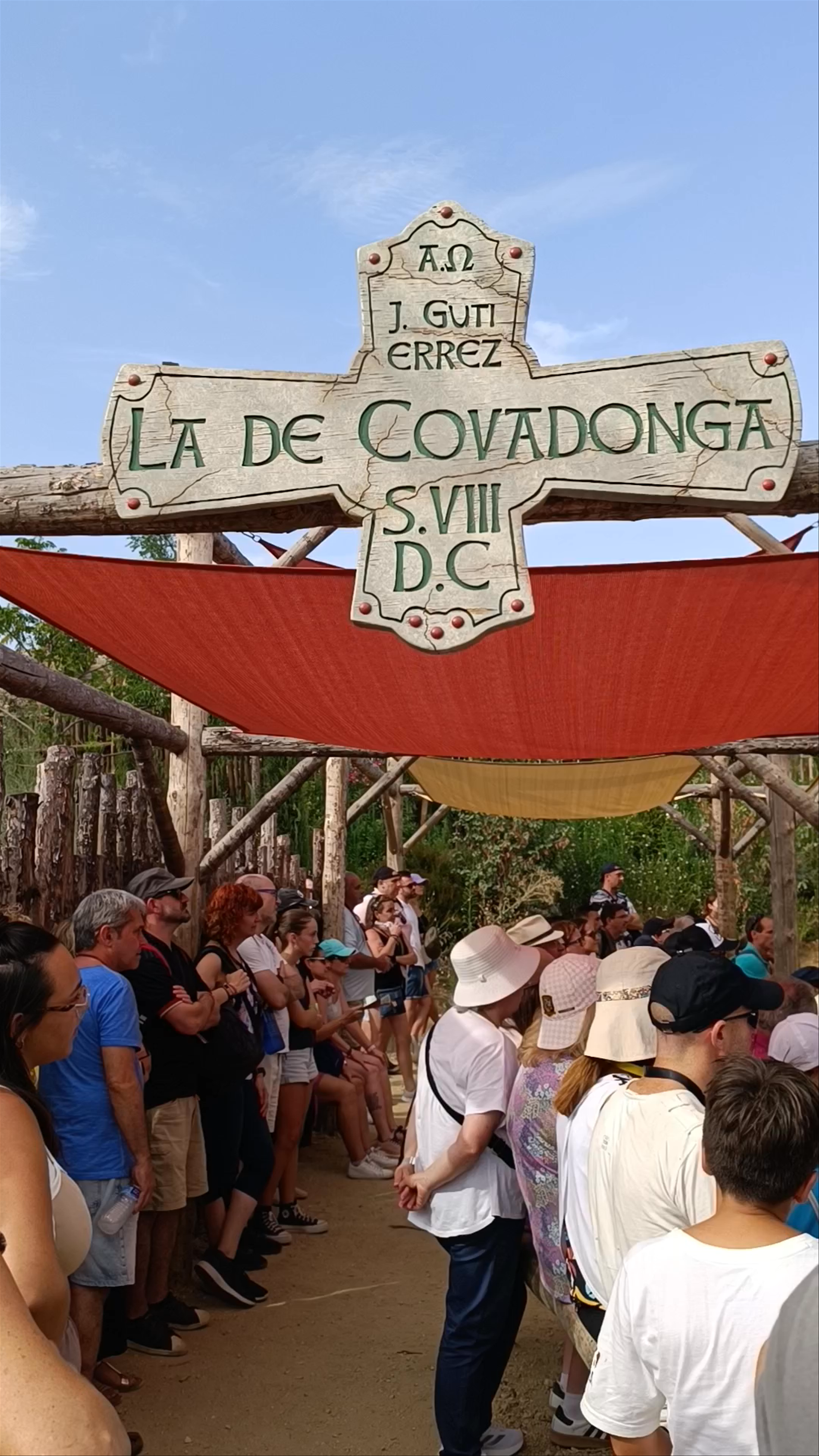 La De Covadonga Experience: Historic Gathering in Toledo