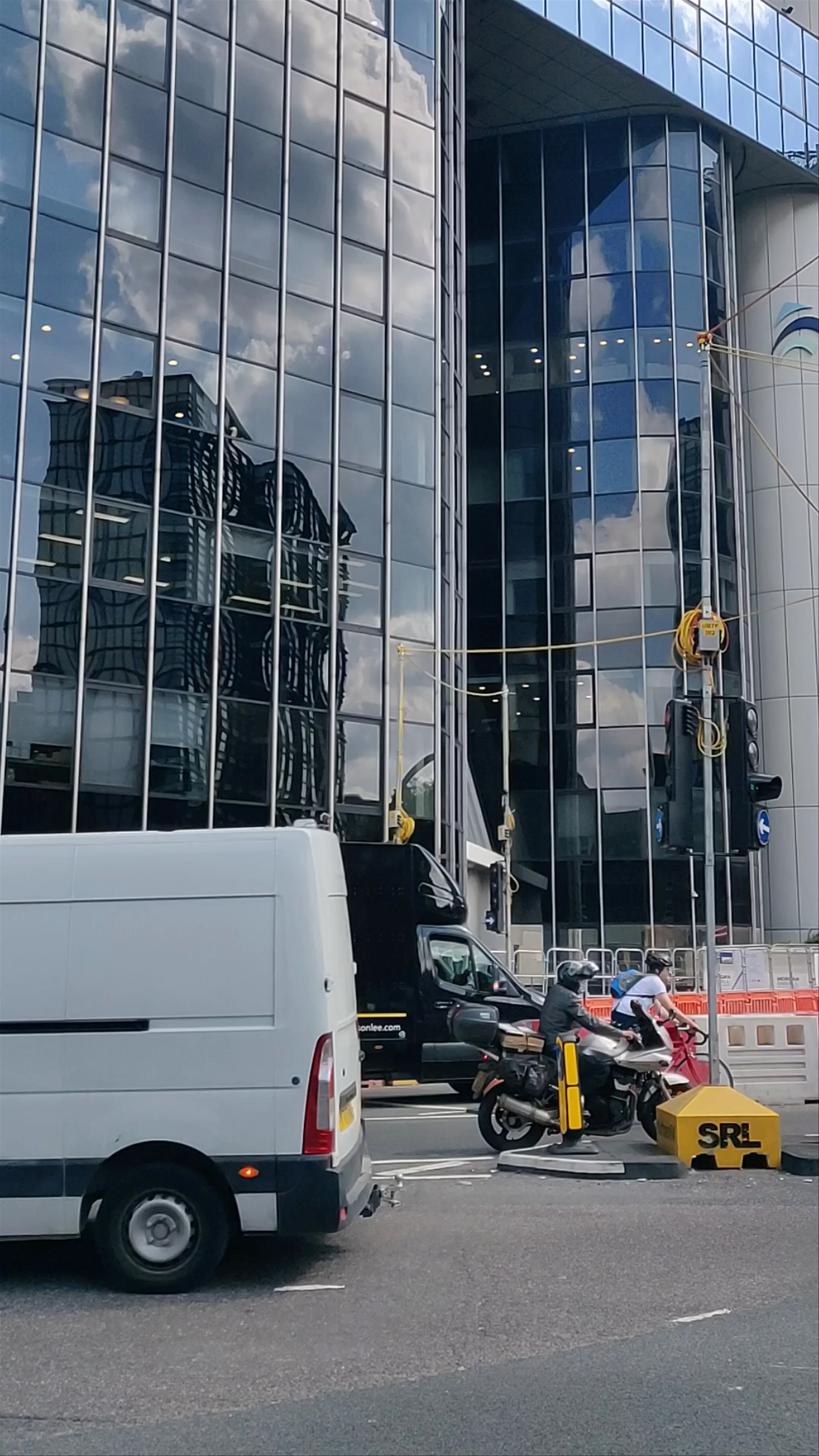 Old Street Roundabout (Stop E)