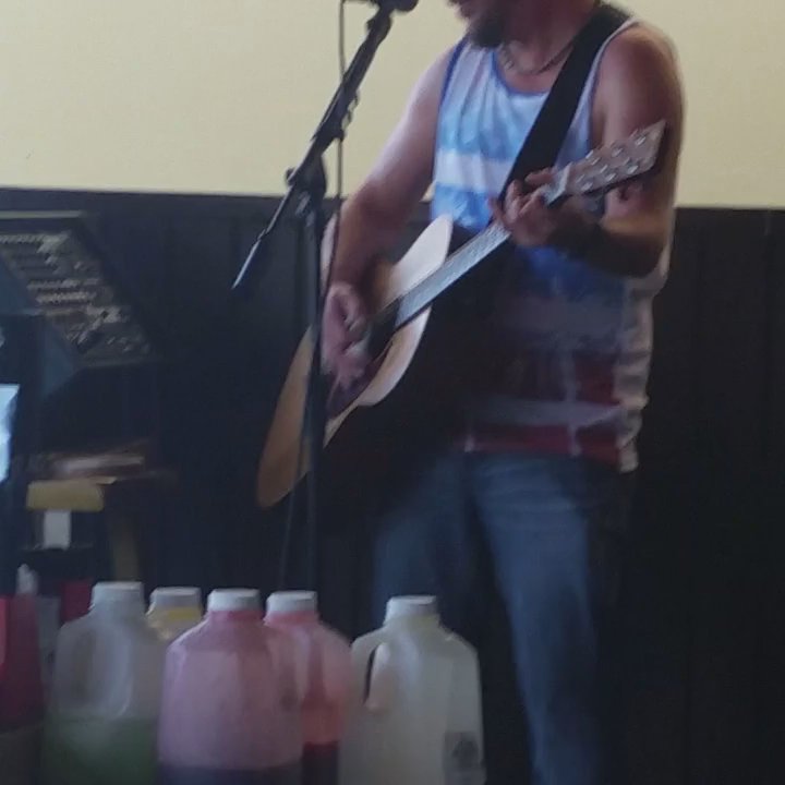Ocean House - Joe heilman!  Awesome!  Wow this little man can sing!  XO! - Seafood Near Me - Virginia Beach, Virginia