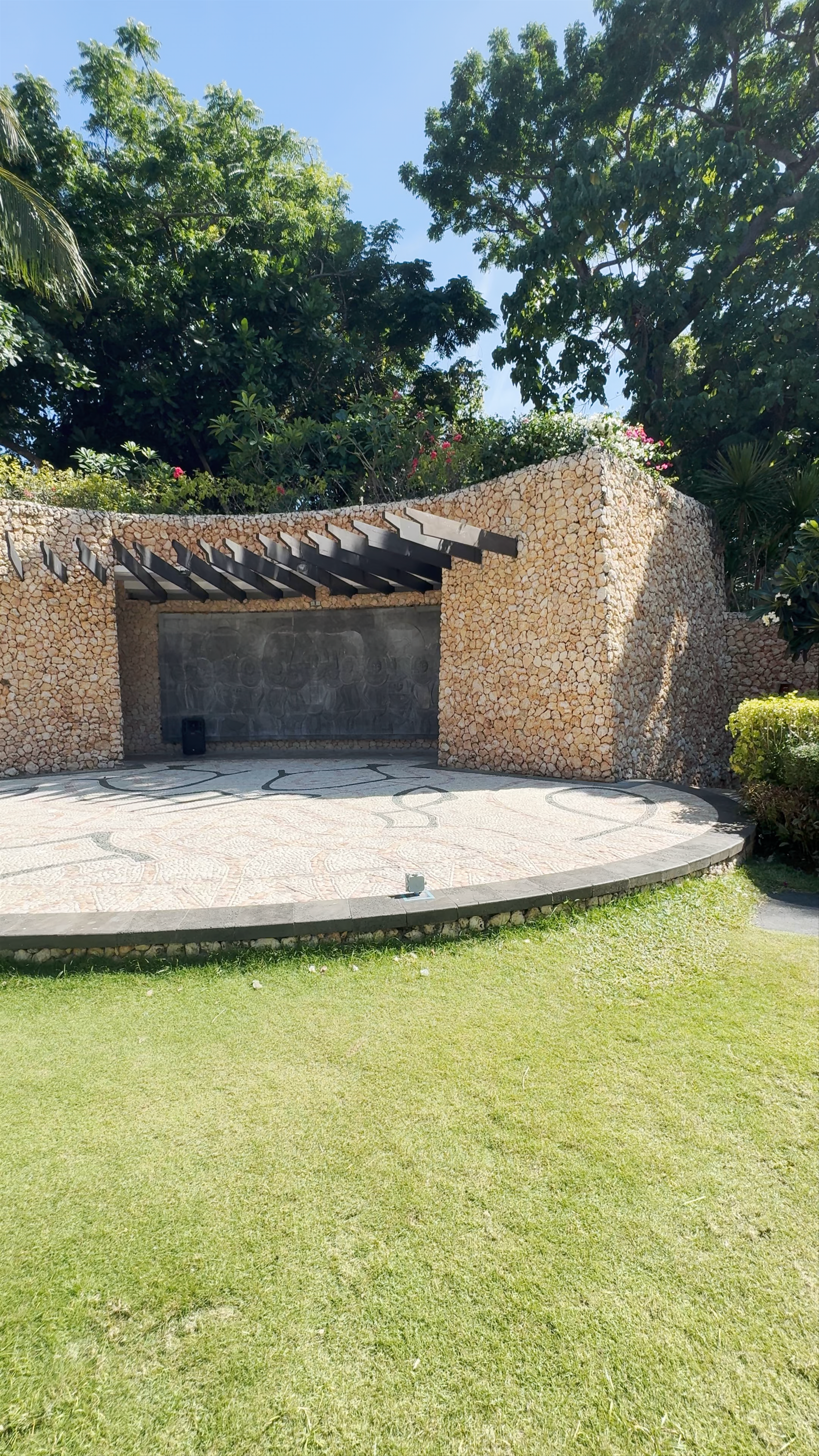 Serene Stone Garden Stage at Shangri-La Boracay