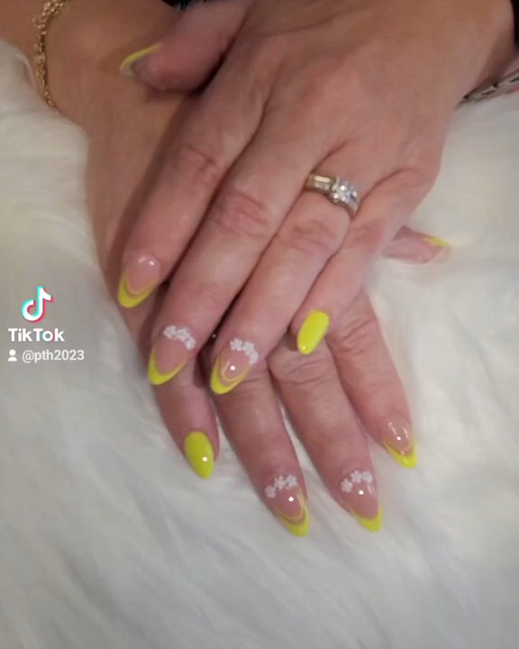 Nails Care - Nail Salons Near Me - Houston, Texas