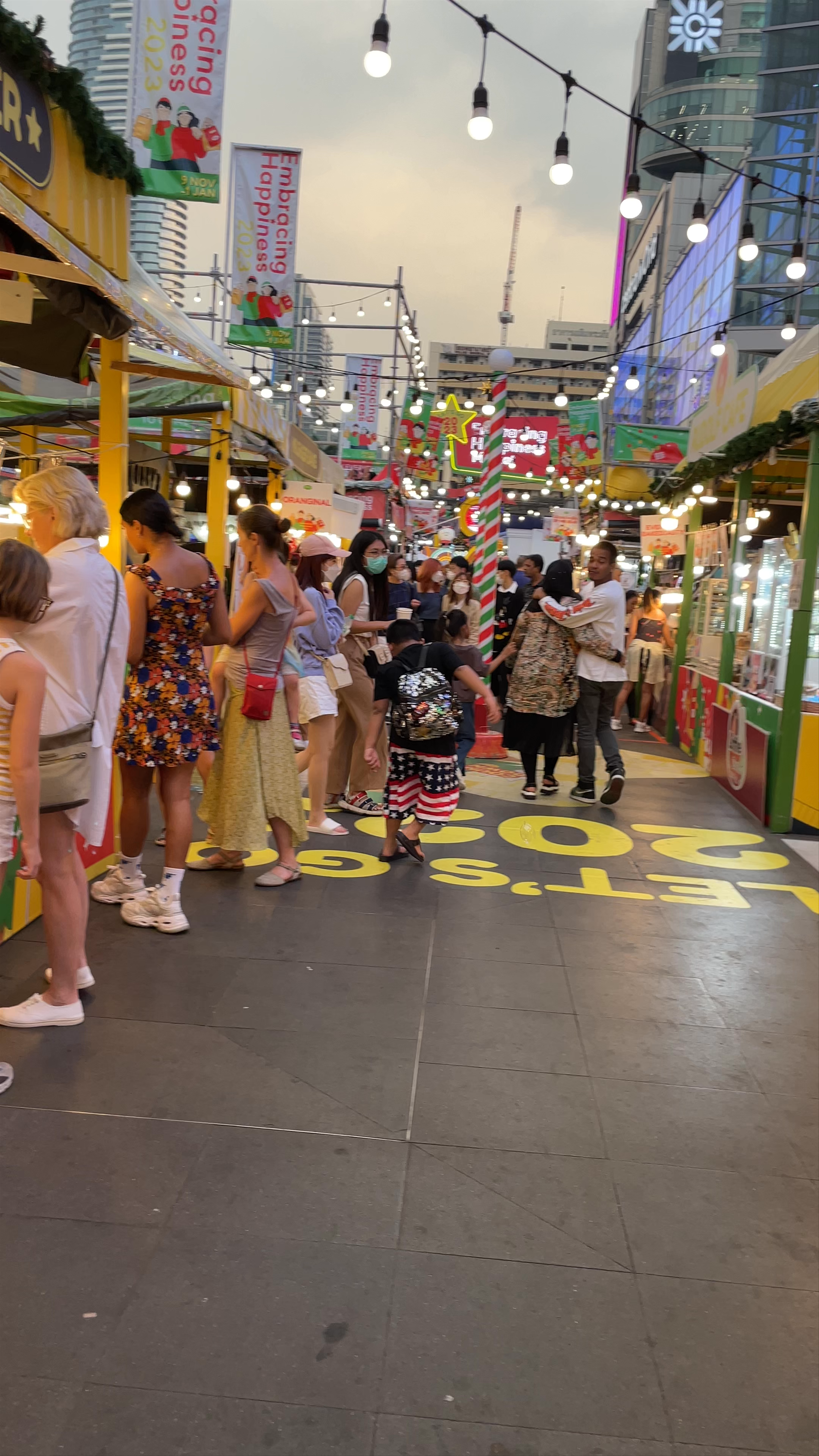 centralwOrld Square