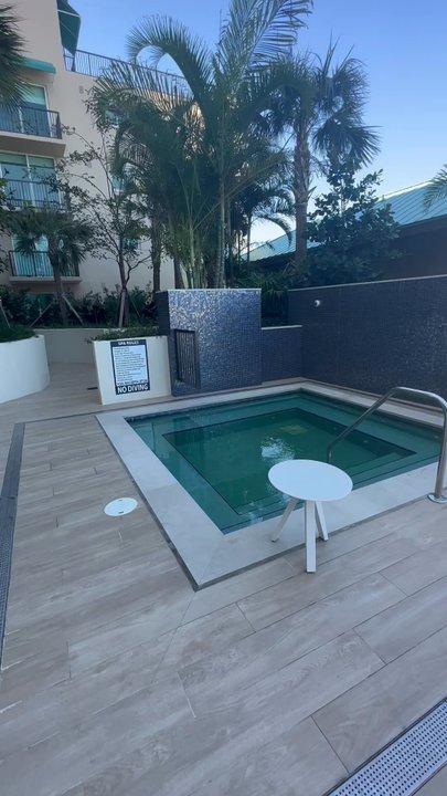 Sea View At Dania - Apartments Near Me - Dania Beach, Florida
