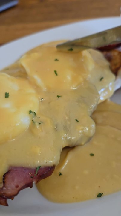 Calico Cupboard Cafe And Bakery - La Conner - Eggs Benedict. - Bakeries Near Me - La Conner, Washington