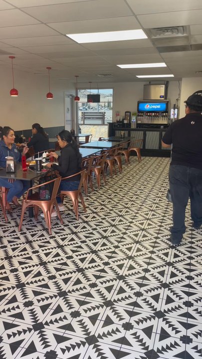 Don Carbon - Chicken Shop Near Me - El Paso, Texas