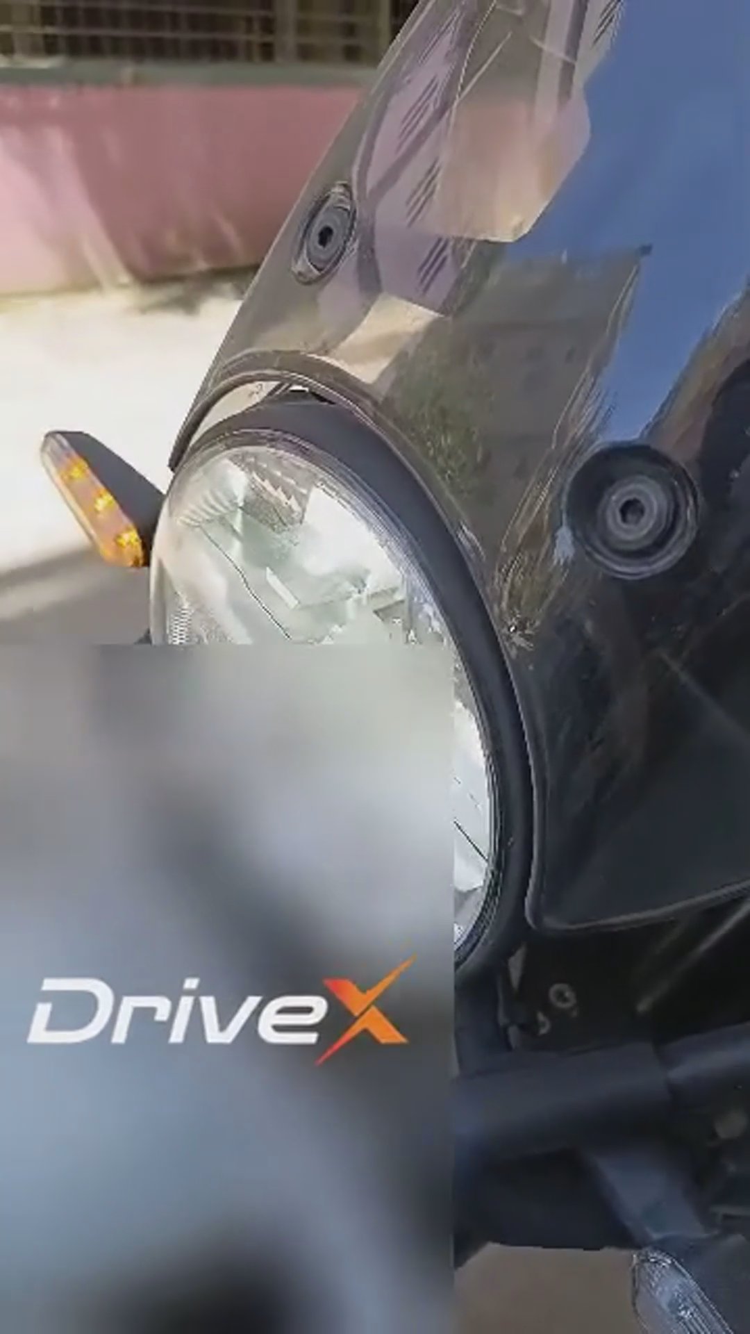 Walk-around video thumbnail