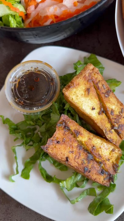 Tan Lac Vien 2 - Vietnamese Near Me - Pittsburgh, Pennsylvania