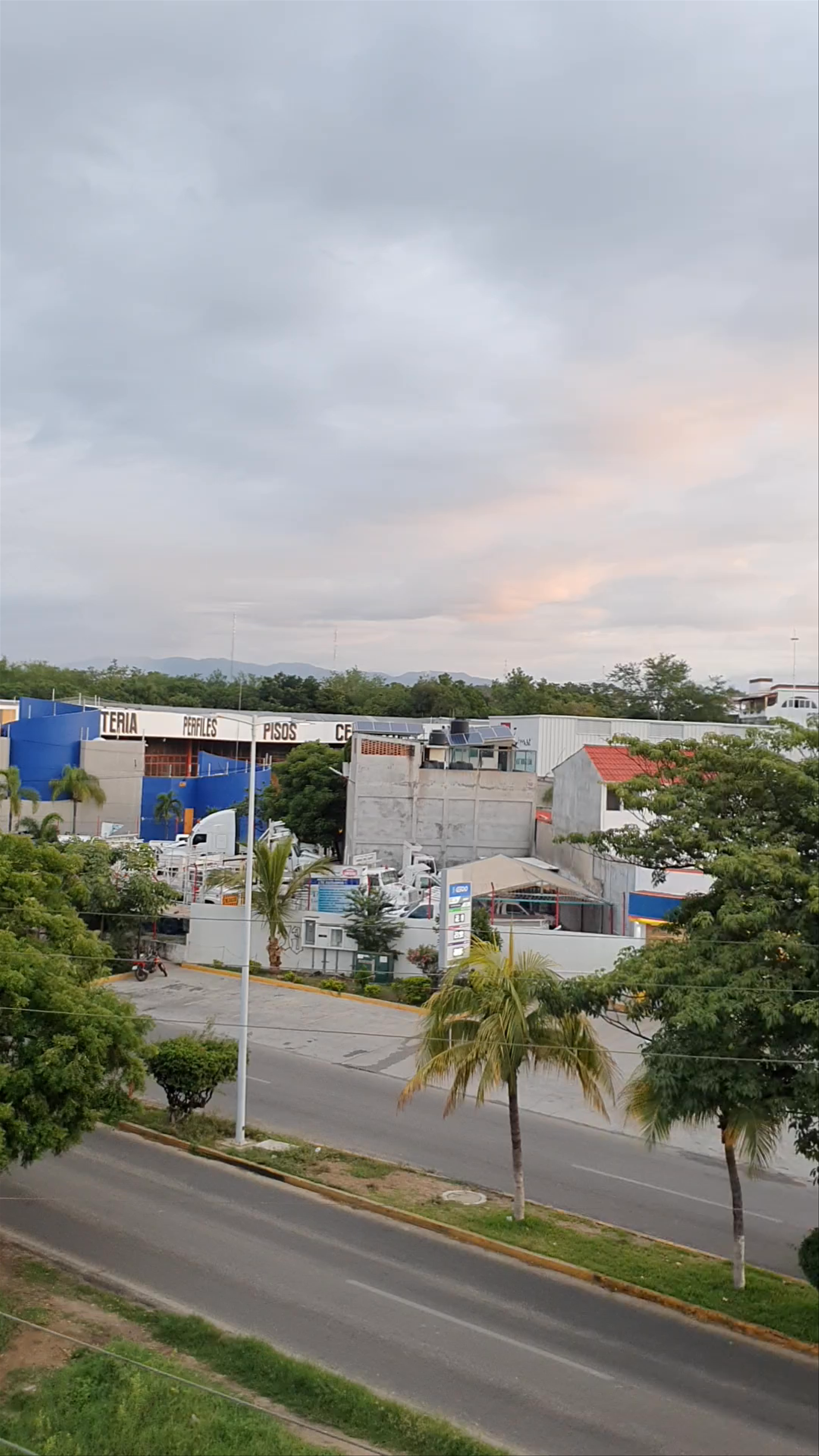 Peaceful Urban Twilight Over Puerto Escondido