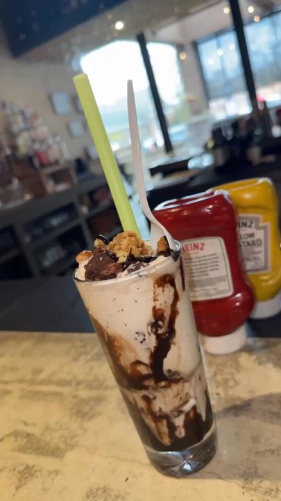 Flip Side - BROWNIE SHAKE - Burgers Near Me - Columbus, Ohio