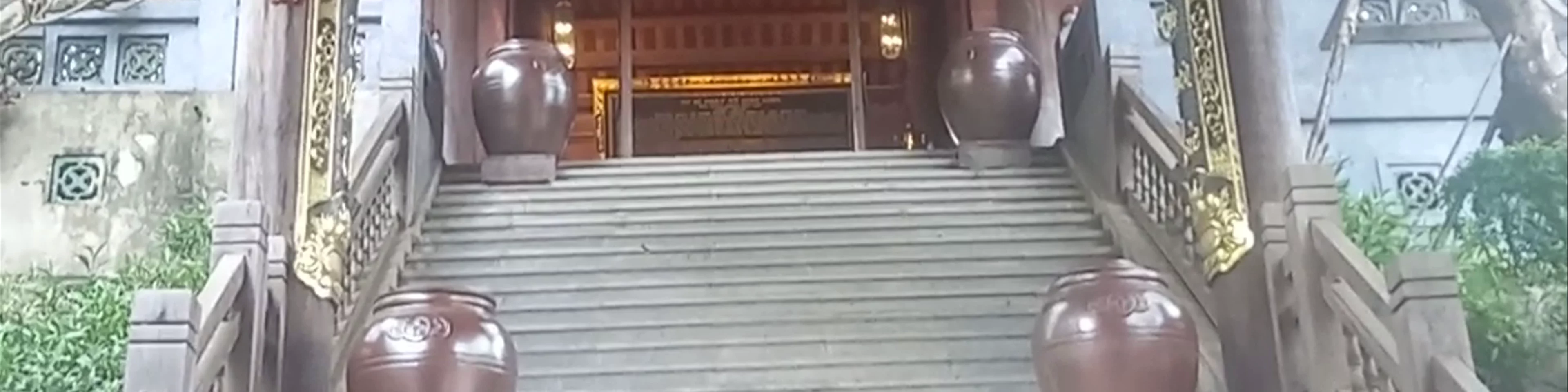 Tòa Quan Thế Âm