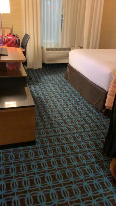 Fairfield by Marriott Inn & Suites Bakersfield North/Airport - Full length mirror and super tall ceilings first floor! - Hotels Near Me - Bakersfield, California