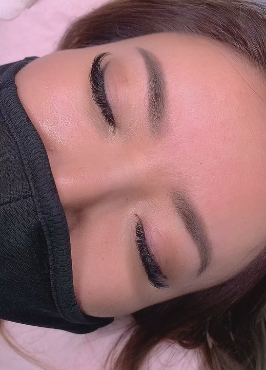 CosMax Beauté Bar - Hybrid - Eyelash Service Near Me - Fullerton, California