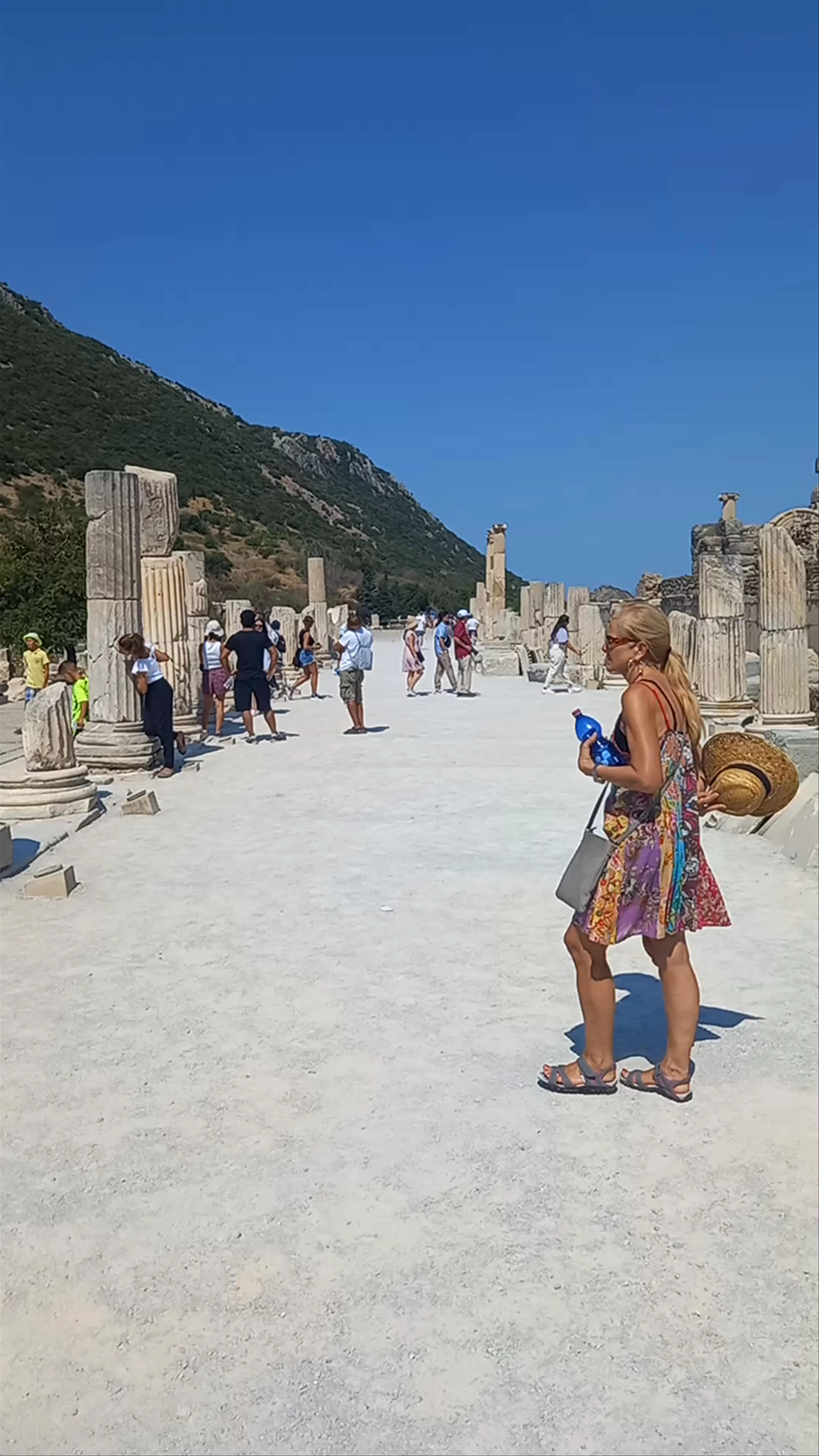 Odeon, Atatürk, Efes Harabeleri