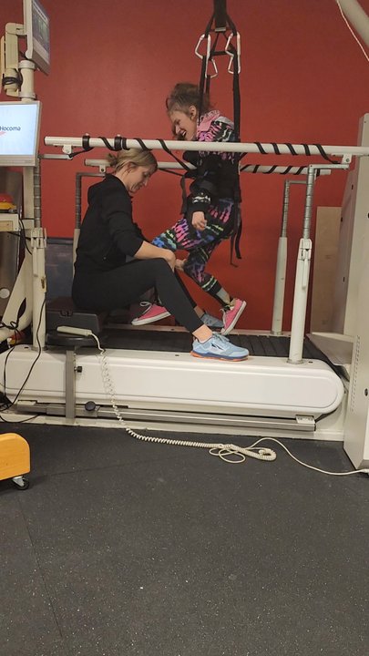 SCI-FIT - Petaluma - Learning how to use a treadmill - Rehabilitation Center Near Me - Petaluma, California