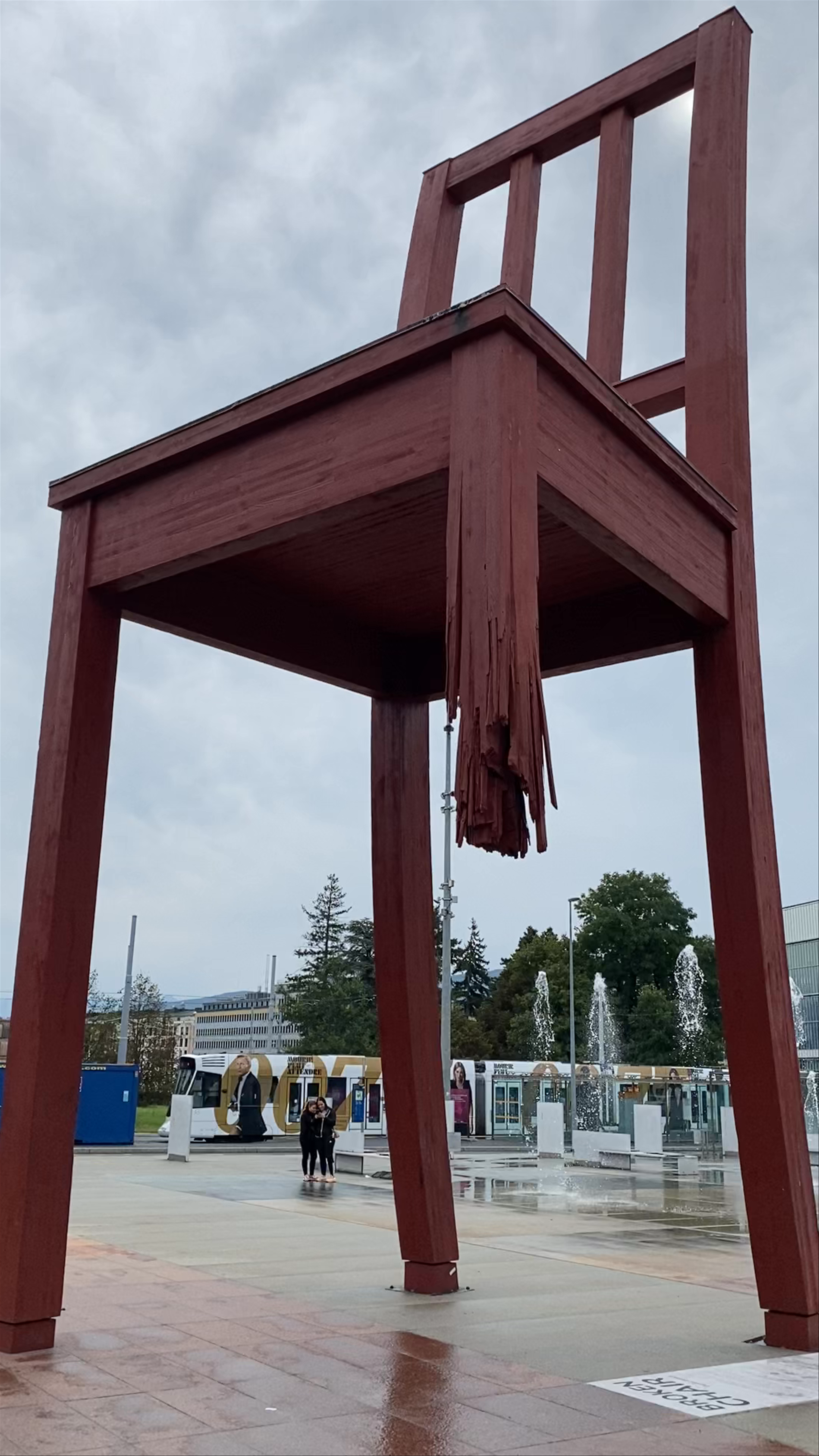 The Broken Chair Monument: Powerful Symbol of Peace in Geneva