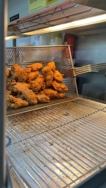 Southern Jerks - Mouthwatering Caribbean jerk fried chicken - Chicken Wings Near Me - Houston, Texas